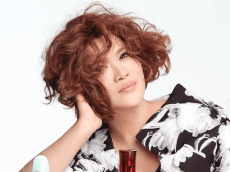 IKKOの愛用香水まとめ！ブランドや付け方、重ね付けなどいい香りの秘訣を紹介