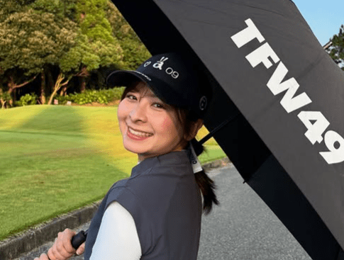 ゴルフタレントなみき