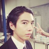 賀来賢人の英語はなぜ上手い？幼少期からの勉強法と評判まとめ