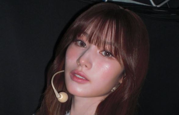 TWICEサナの父の職業は医者？美人母や実家お金持ち説についても解説！