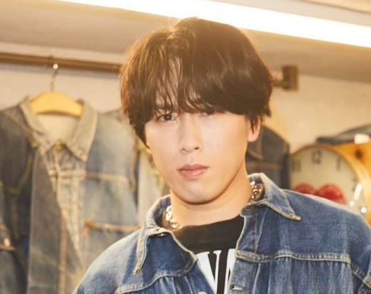 【顔画像】宮舘涼太の母親の職業や人柄・伝説エピソードを解説！