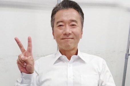 尾美としのりの奥さんはどんな人？馴れ初めや人物像・子供について解説