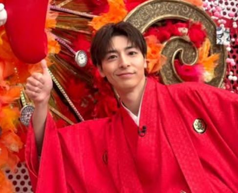 高杉真宙の実際の身長体重は？共演者や画像比較から徹底検証