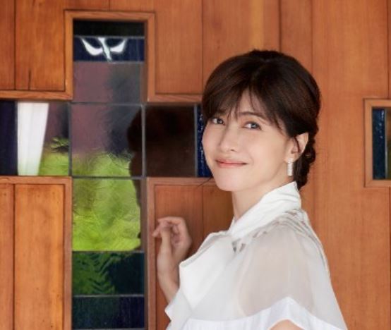 【顔画像】内田有紀の母はどんな人？職業や美人伝説・家族関係も解説