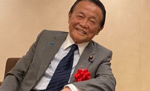 麻生太郎を最近見ない理由は？副総裁退任と現在の影響力を解説
