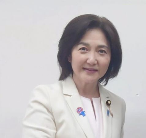 生稲晃子の夫の学歴は？大学卒？佐山智洋の経歴や職業・家族構成