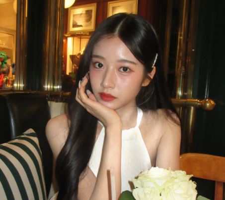 天翔天音はなぜ本名が藤岡姓じゃない？芸名の由来や名前を解説