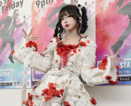 あのちゃんに旦那はいる？結婚の真相と粗品・井口理との関係を解説