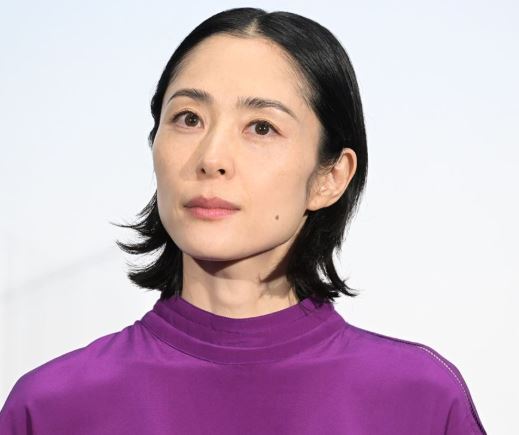 深津絵里に旦那はいない？結婚しない理由と事実婚パートナーの真相