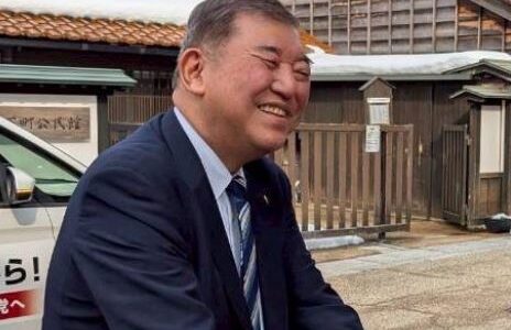 石破茂の娘はアイドル？学歴から紐解く現在の職業を深掘り