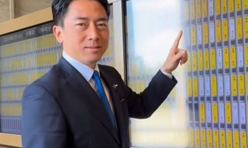 小泉進次郎の名言・迷言と構文まとめ！じわじわくるその魅力とは