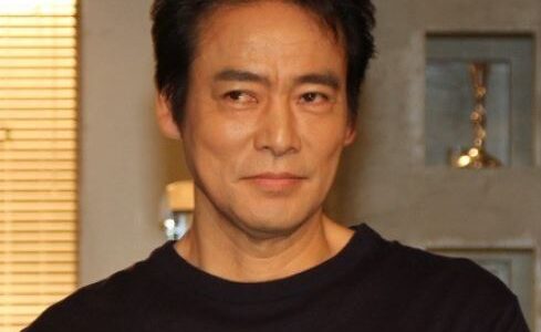 村上弘明は双子？兄弟構成と噂の真相をわかりやすく解説