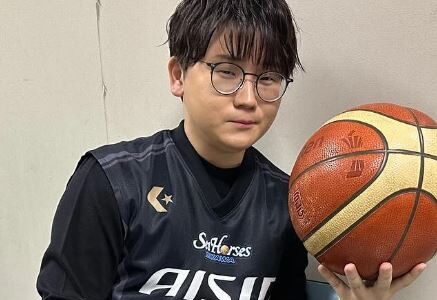 東海オンエア・虫眼鏡の嫁は誰？年齢や職業・馴れ初めを解説