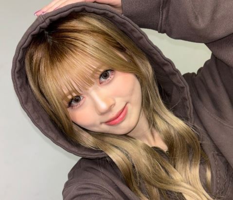 NiziUリクの顔が変わった真相は？整形や歯列矯正の噂を検証！