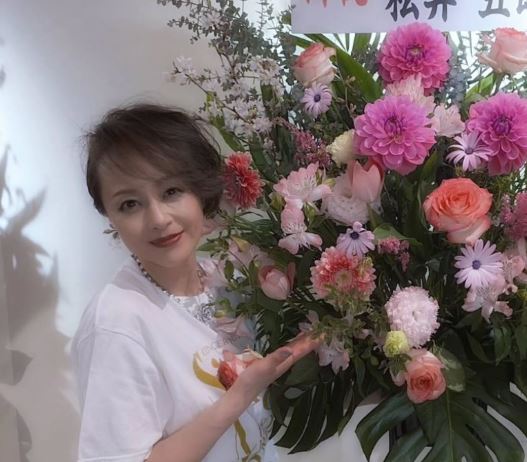 歌心りえの旦那の職業と経歴を徹底解説！馴れ初めや家族構成も