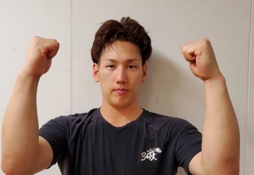 吉田正尚の妻との馴れ初めがドラマ級！ドラフト当日の告白が話題に