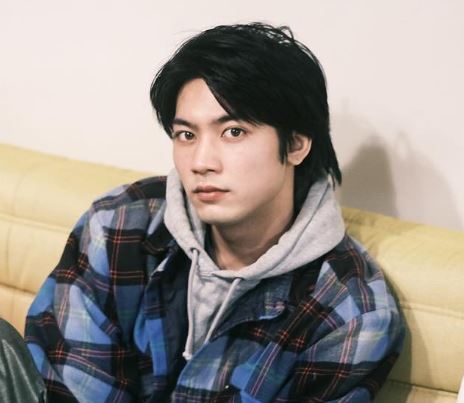 板垣瑞生と板垣李光人は兄弟？本当の関係性と噂の真相を解説