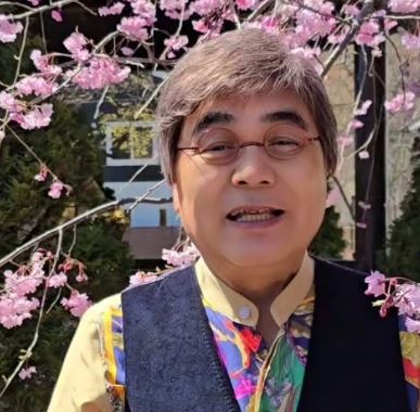 綾小路きみまろの息子は東大医学部の医者？名前や経歴・家族構成まとめ