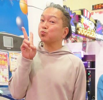 大崎一万発の年収はいくら？全盛期や現在の収入源を徹底調査