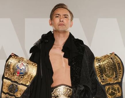 オカダ・カズチカの年収は6億円超え？AEW契約金や新日本時代との違いを徹底解説