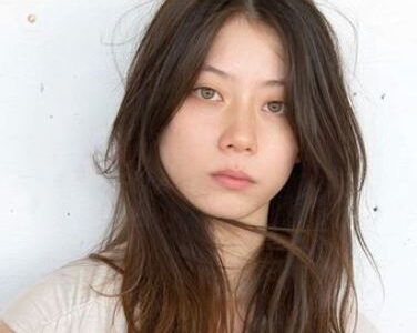 SUMIREの目の色はなぜ緑？生まれつきかカラコン・ハーフ説も調査