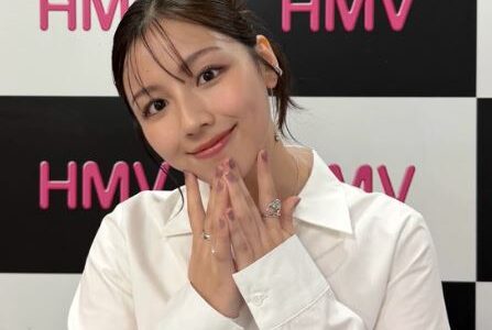 渡邉美穂が大学をやめた理由は？2日で中退した真相や大学名を解説