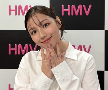 渡邉美穂が大学をやめた理由は？2日で中退した真相や大学名を解説